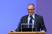 Prof. Dr. Markus Rothschild